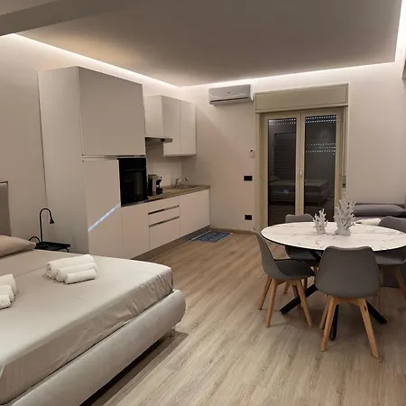 Apartment Manfre - Naxos Giardini Naxos
